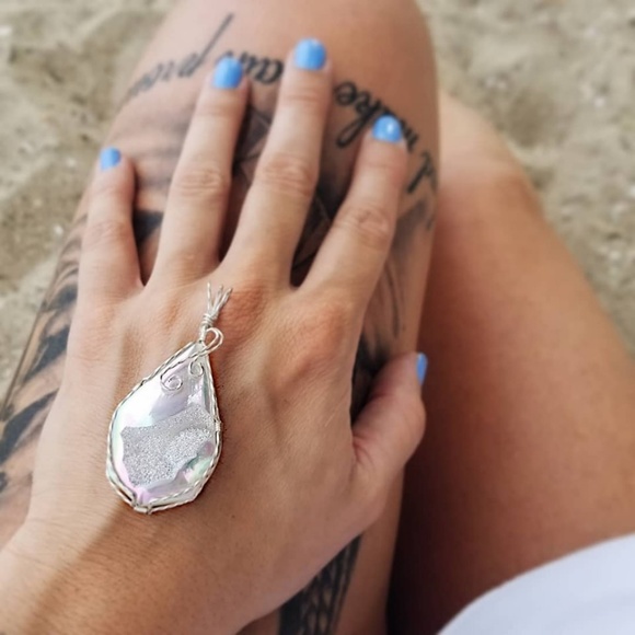 Druzy Pendant - Picture 2 of 2